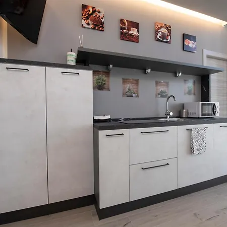 Apartment 243b - Mignon - Sara Chiavari, 200metri Dal Mare