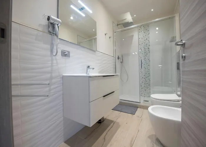 243b - Mignon - Sara Chiavari, 200metri Dal Mare *